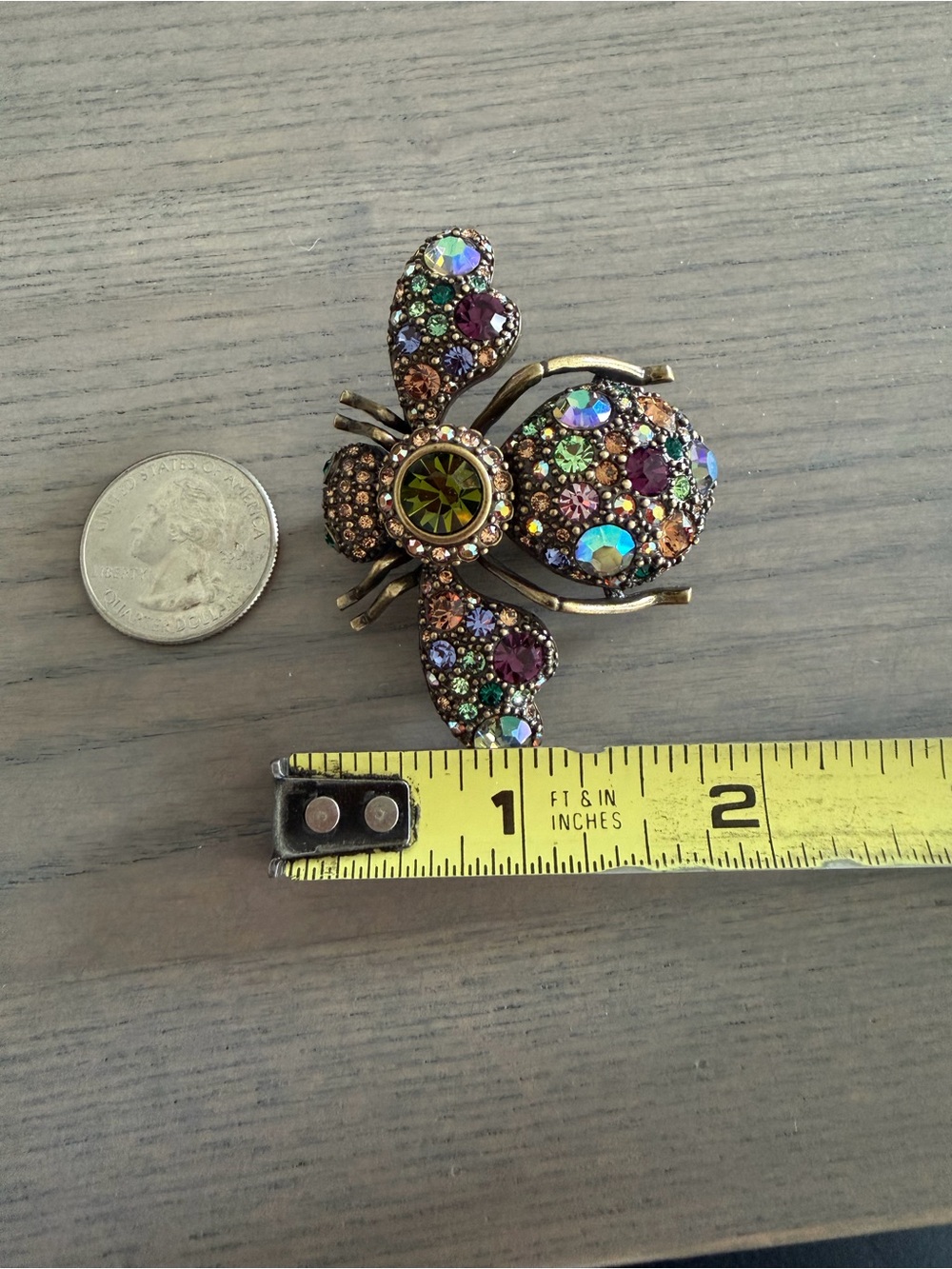 Joan Rivers Vintage Multicolor Crystal Bee Brooch - Picture 6 of 6